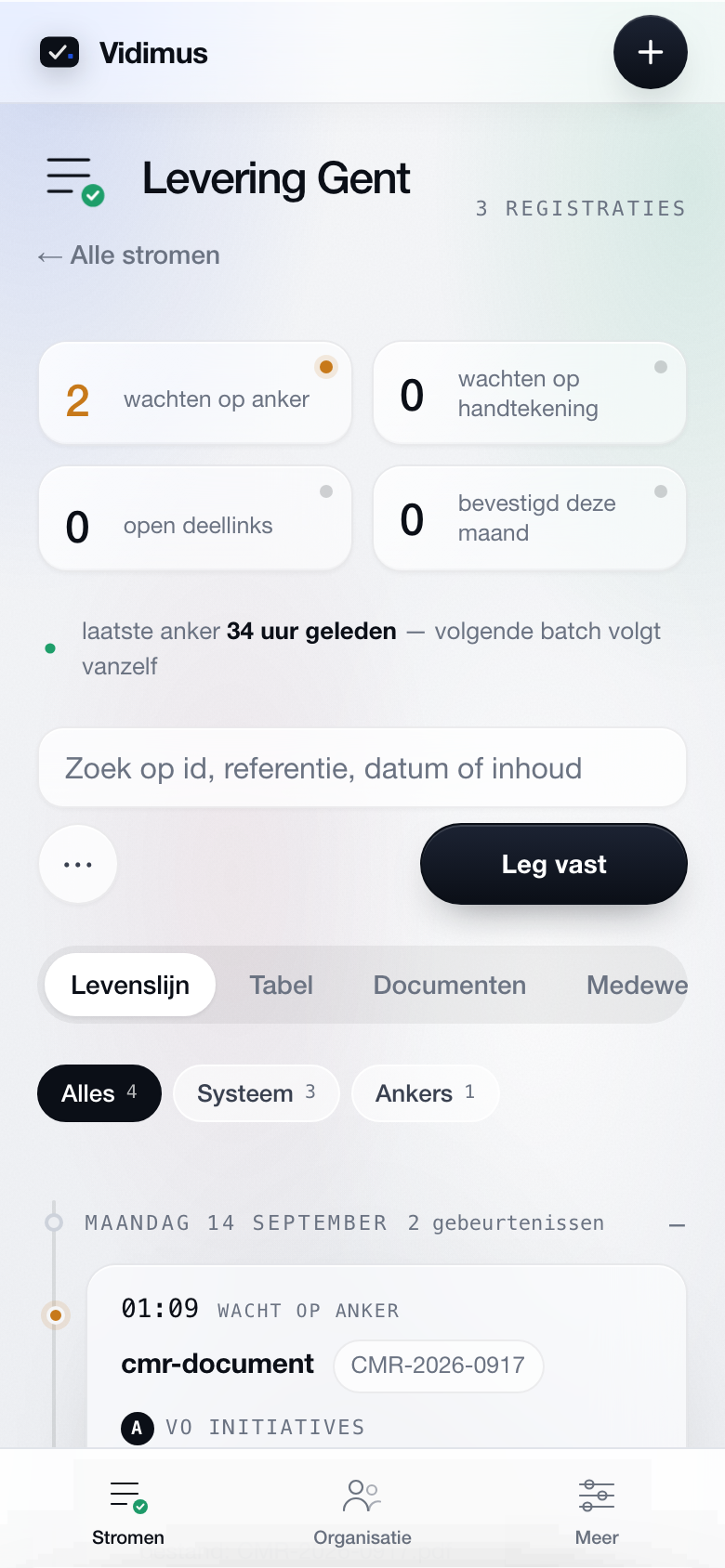 Opdracht met vrachtbrief als document, klaar om te controleren en te tekenen